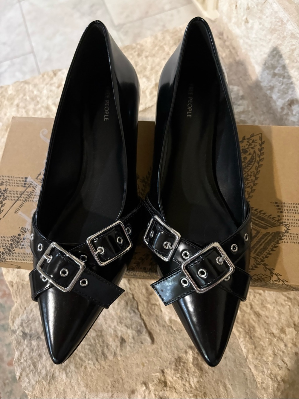Free People So '90s Pointed Toe Kitten Heel Pump Size 8.5 in Black NWT